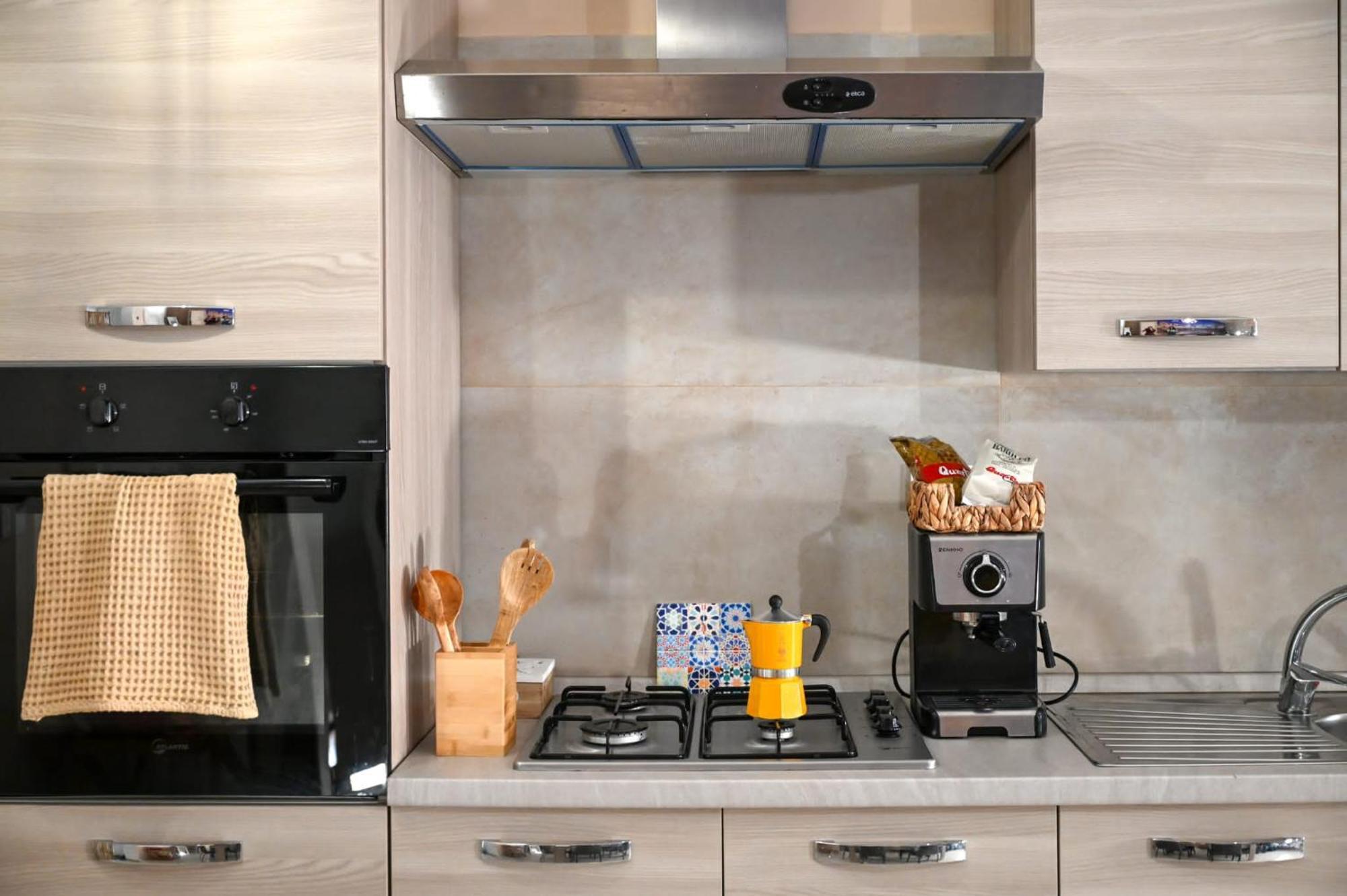 "Il Vecchio Salone" Appartamento In Pieno Centro Con Garage Privato ليتشي المظهر الخارجي الصورة